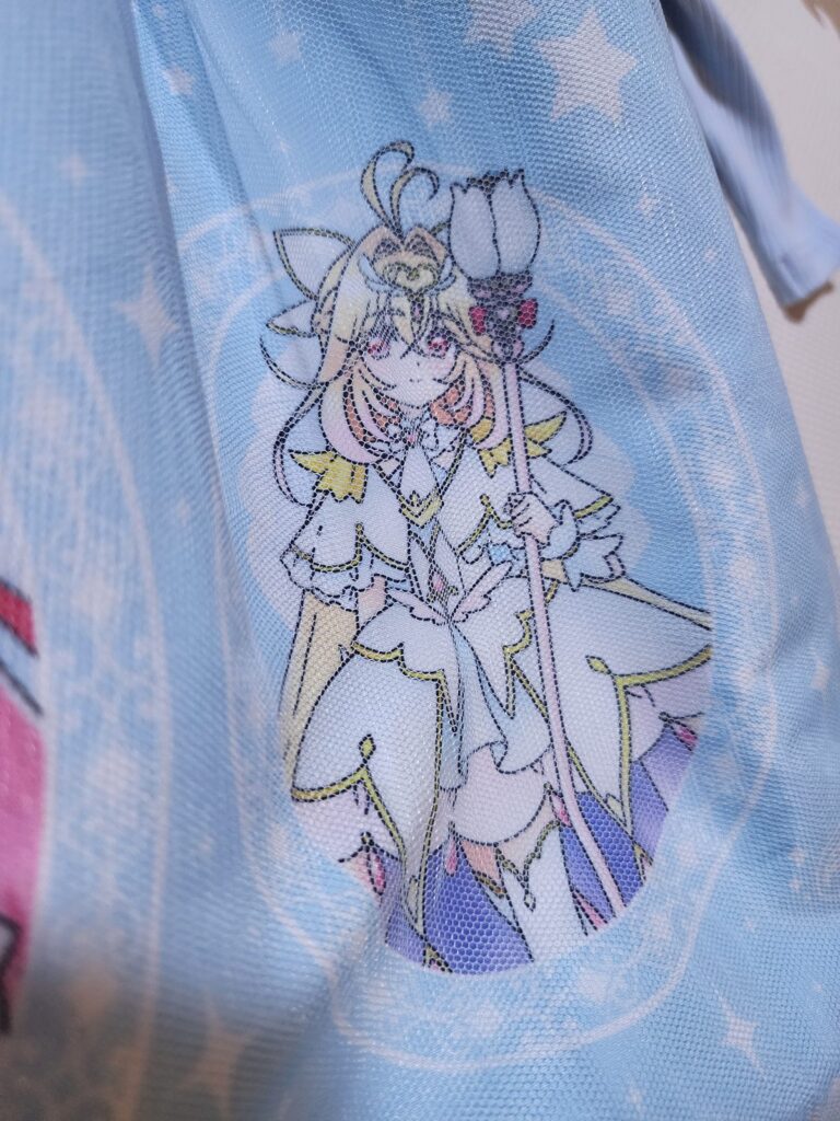 スカートには、白い衣装のキュアアルカナも🤍